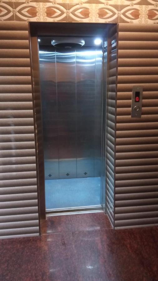 Amaran Hotels Maduraj Zewnętrze zdjęcie