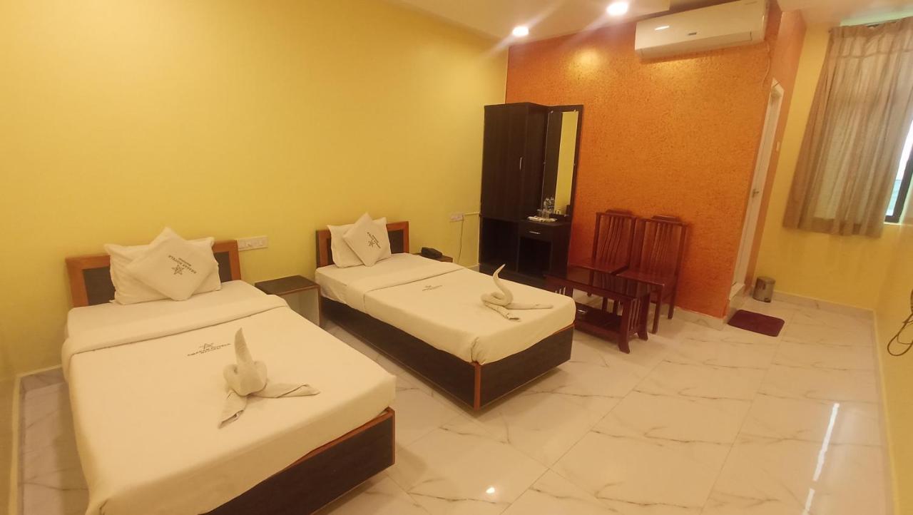 Amaran Hotels Maduraj Zewnętrze zdjęcie